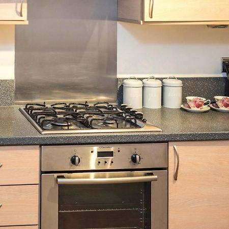 Elegant 2 Bedroom City Centre Apartment - Free Parking - Private Balcony Единбург Екстер'єр фото