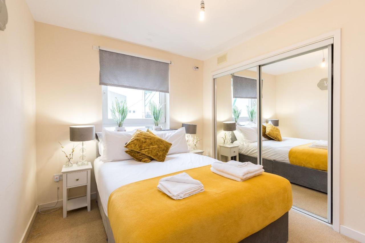 Elegant 2 Bedroom City Centre Apartment - Free Parking - Private Balcony Единбург Екстер'єр фото
